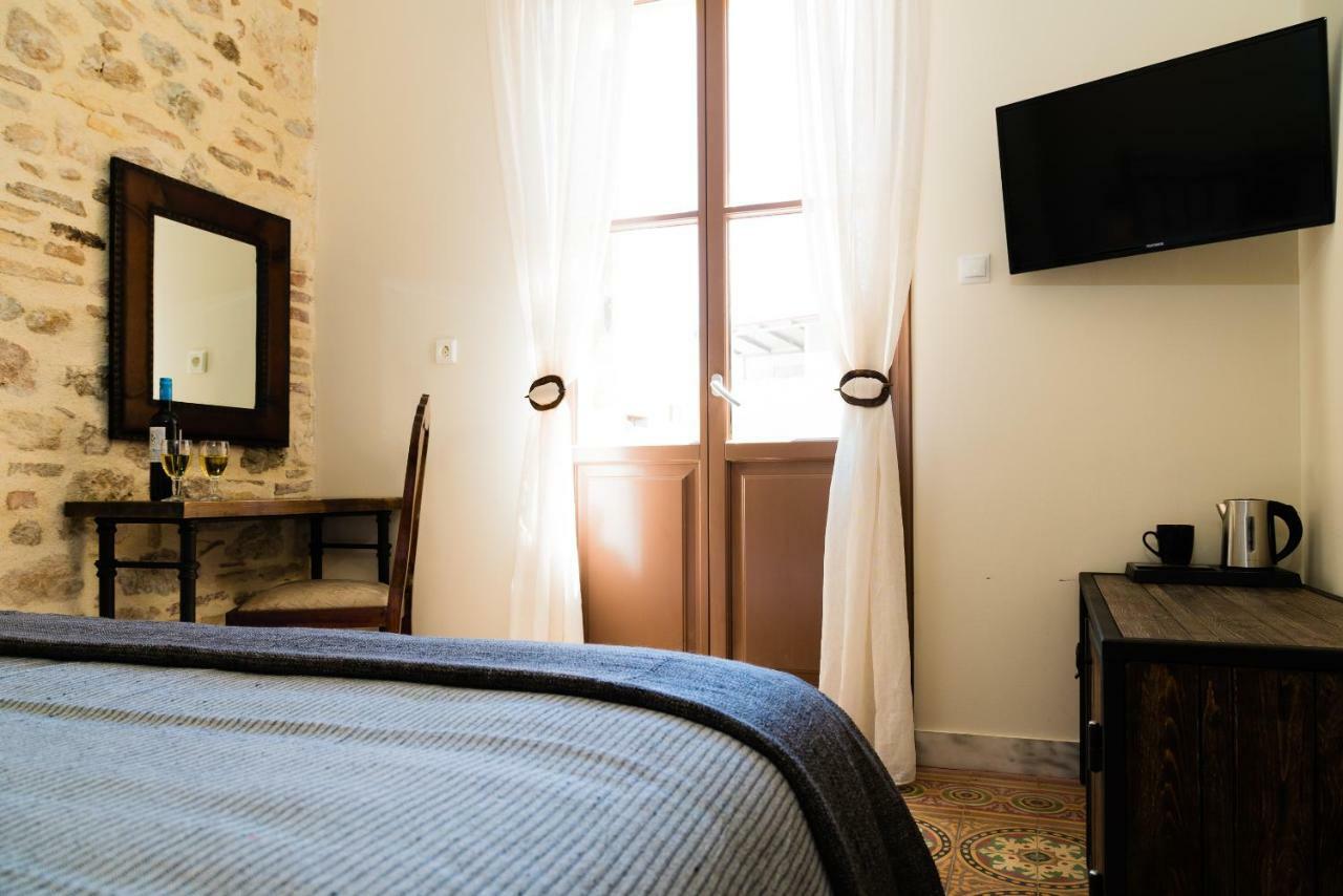 Ch Adrianou Suites Афіни Екстер'єр фото