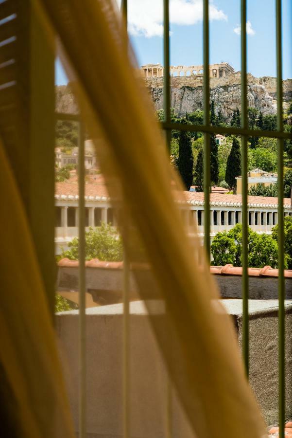 Ch Adrianou Suites Афіни Екстер'єр фото